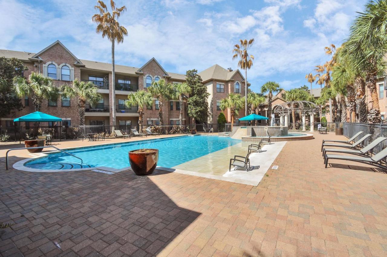 Zjhalik'S Luxury French Quarters Apartment Houston Exterior photo