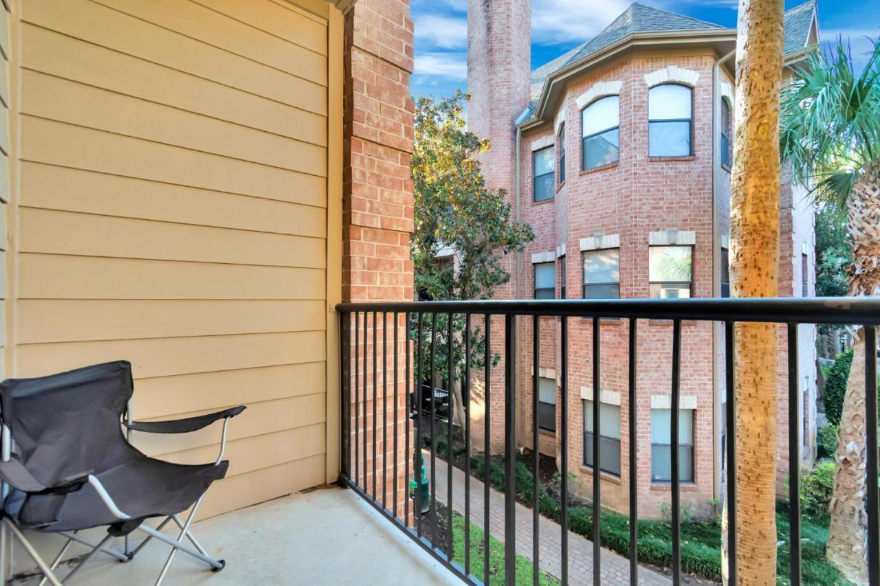 Zjhalik'S Luxury French Quarters Apartment Houston Exterior photo